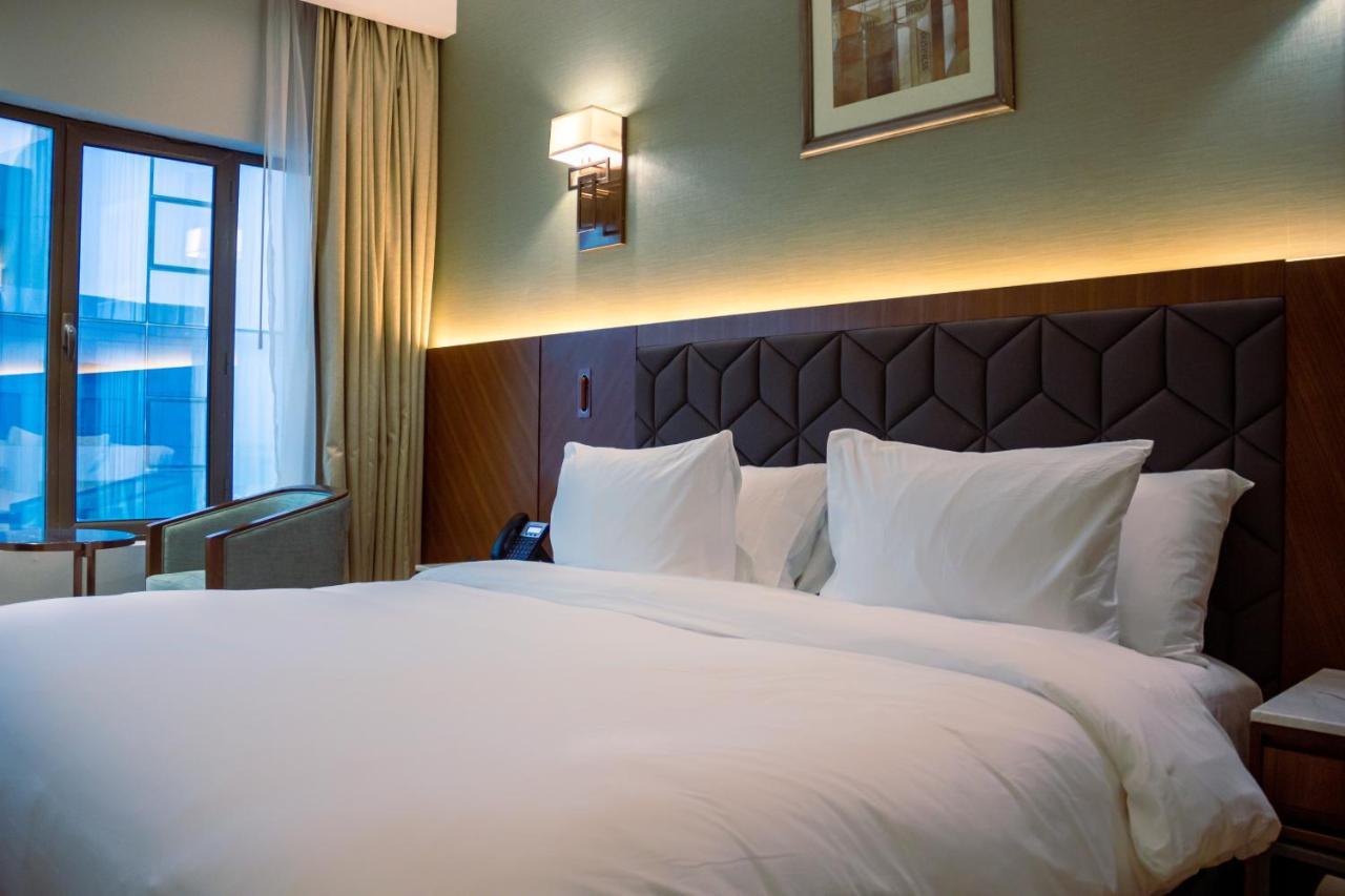 The Seven Hotel Manama Ngoại thất bức ảnh